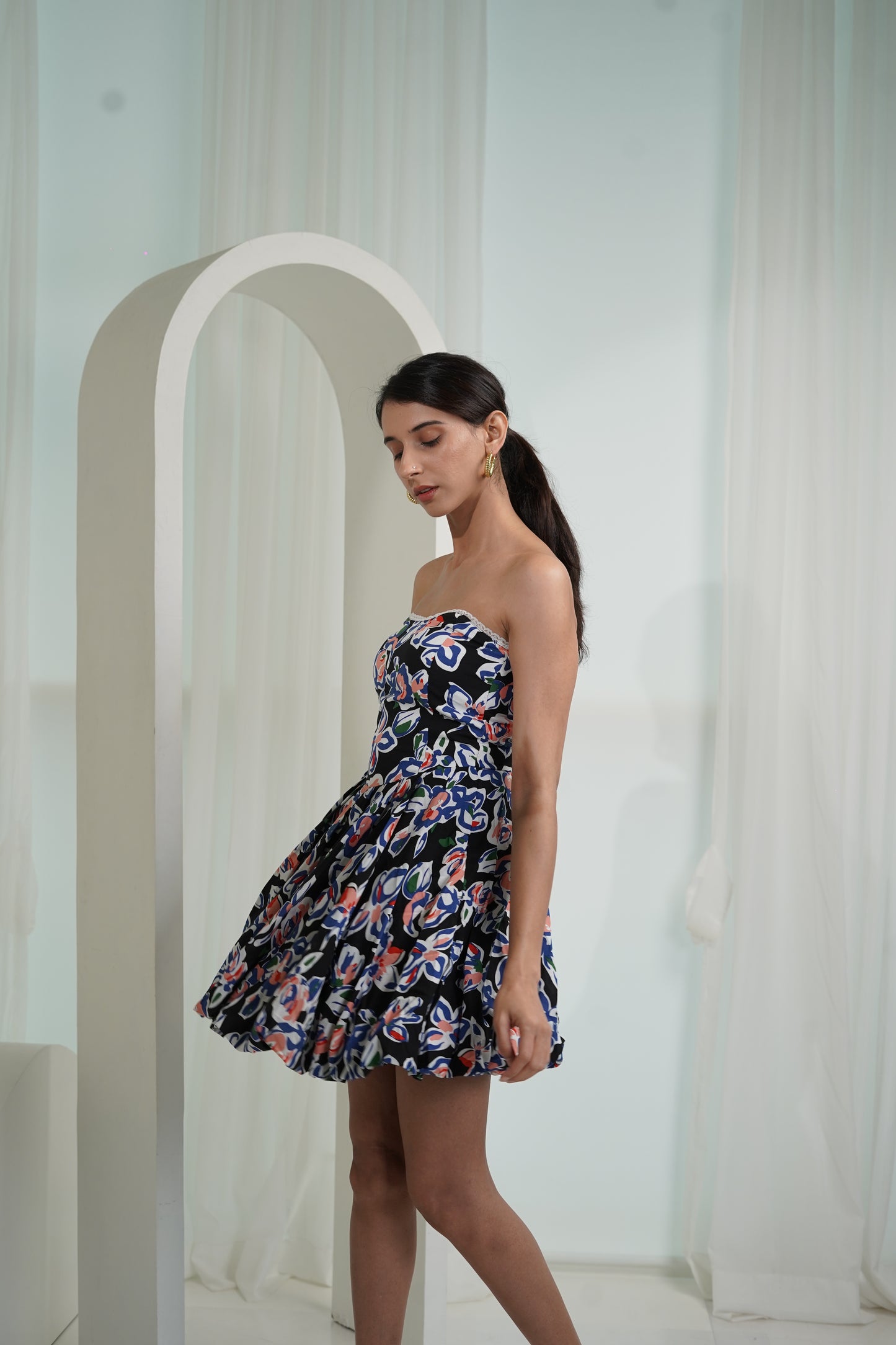 Bubble flower short dress