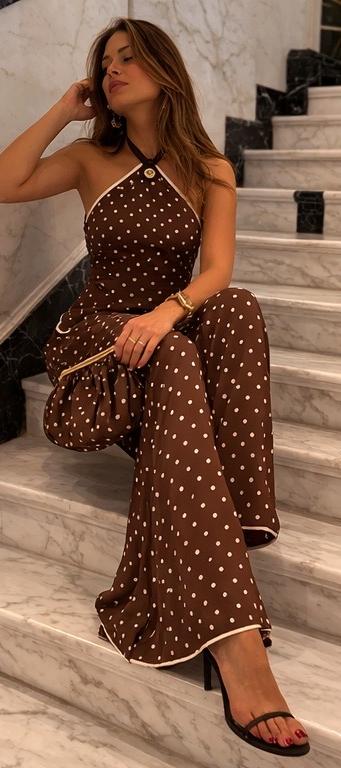 Brown vanilla crumbs cord set