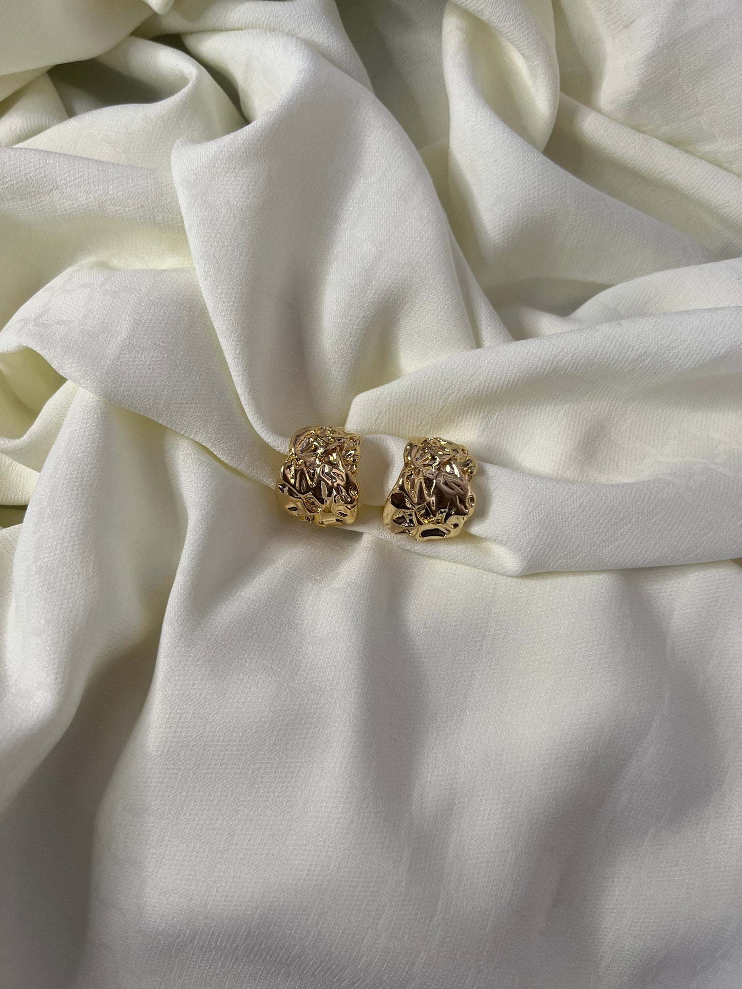 Chloe Earings