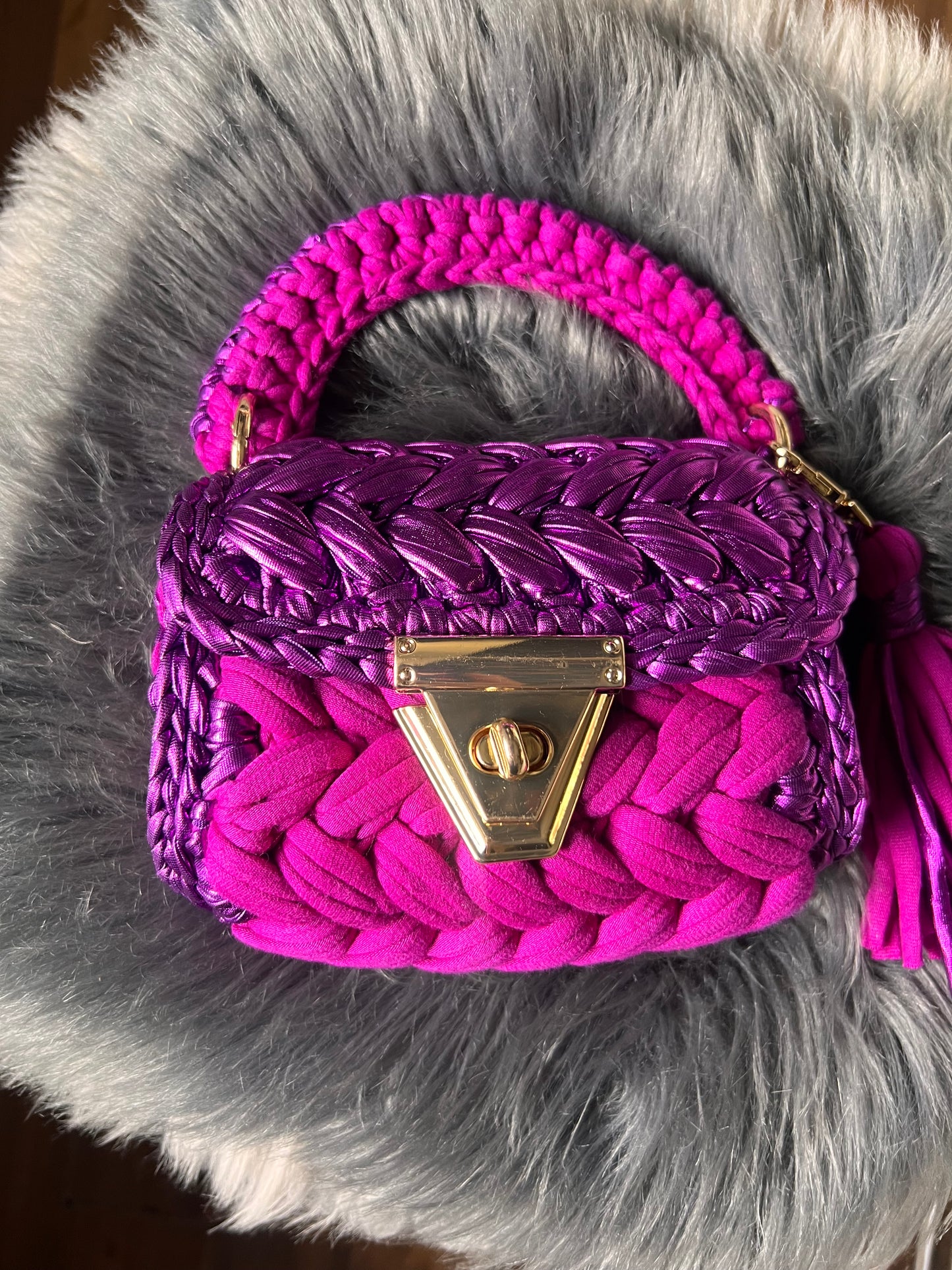 Half n half magenta metallic beauty