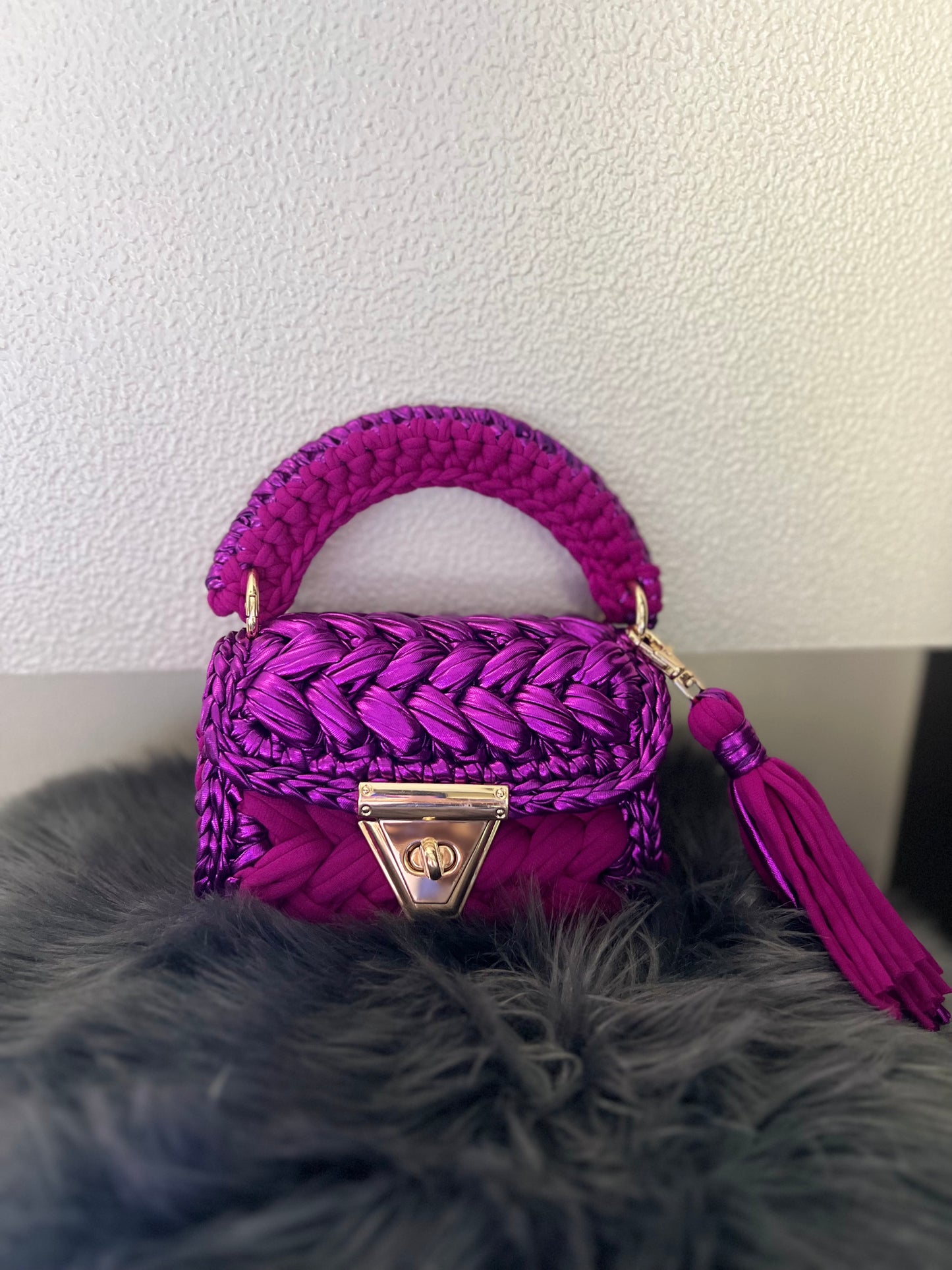 Half n half magenta metallic beauty