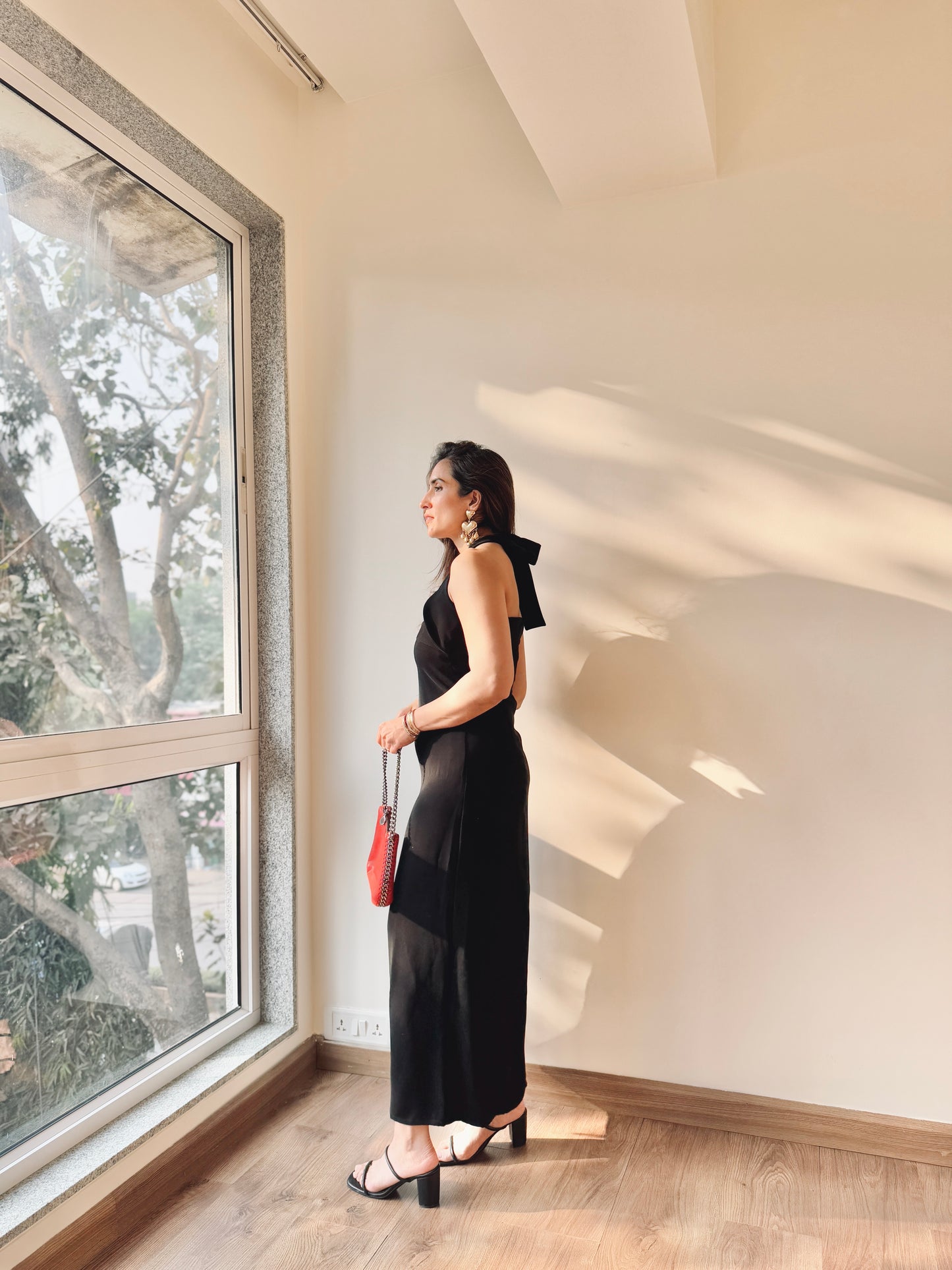 The laila black halter dress