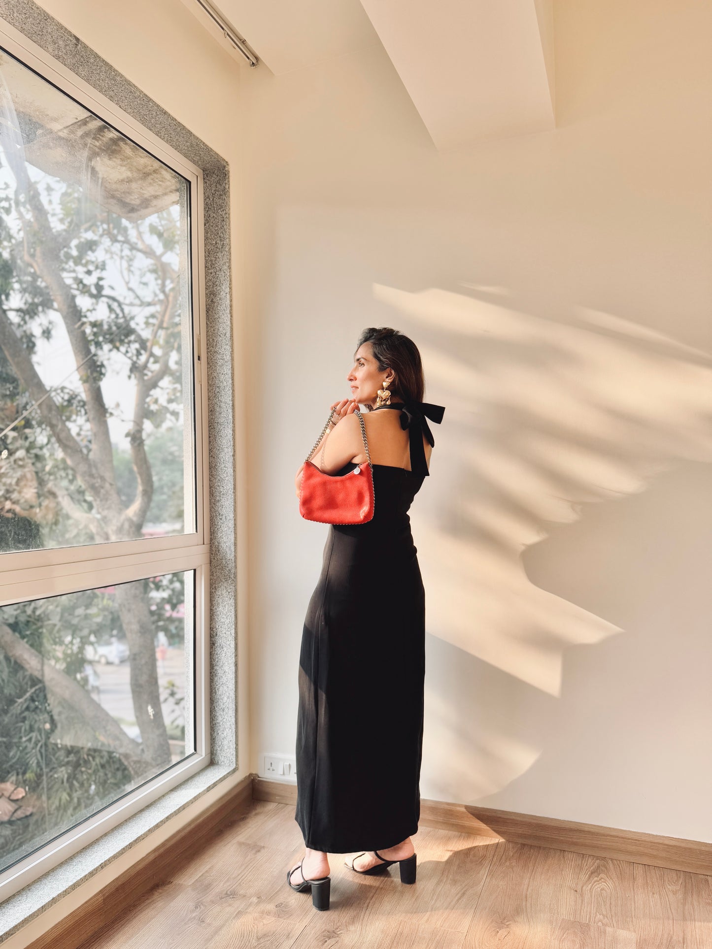 The laila black halter dress