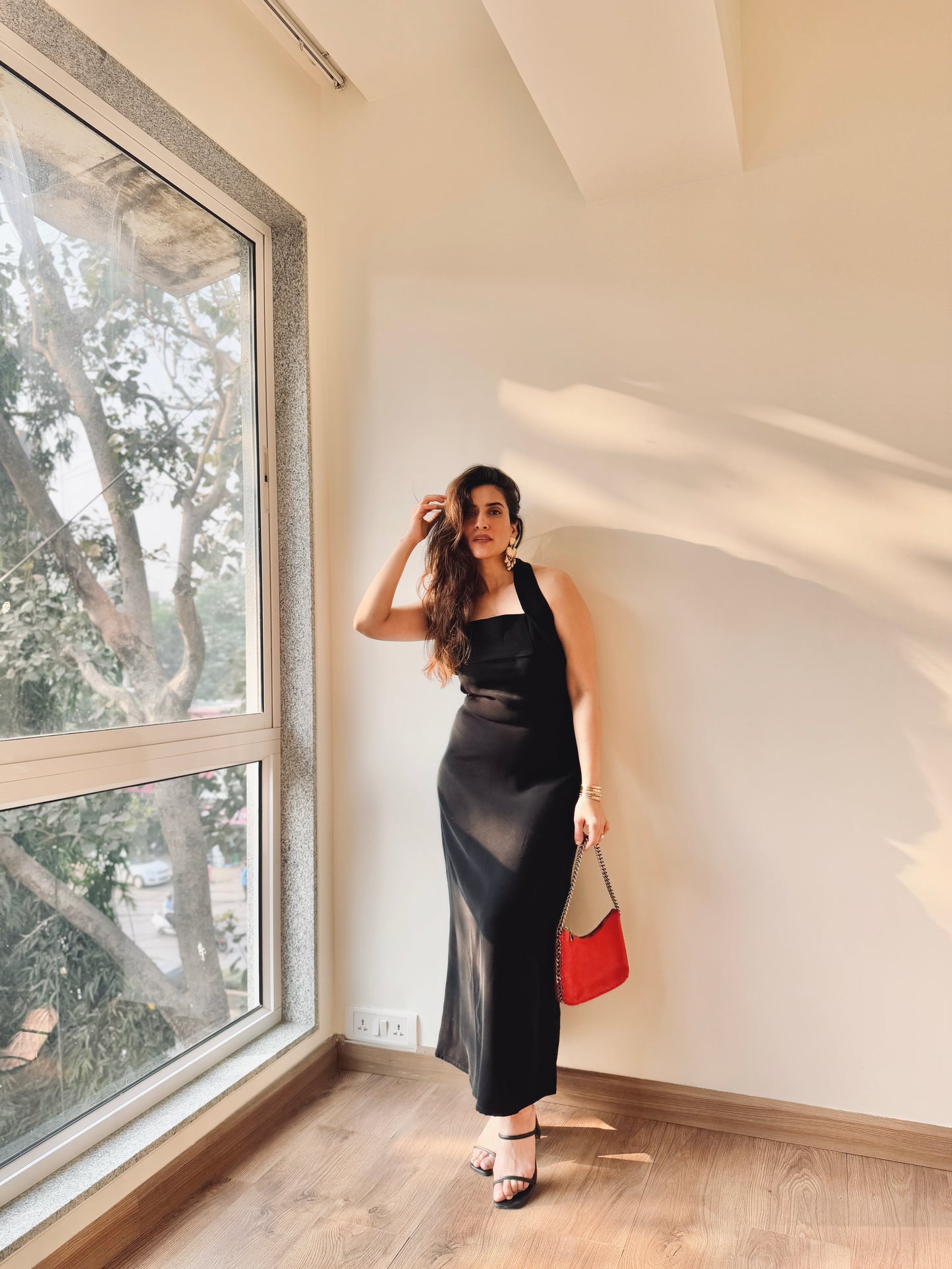The laila black halter dress