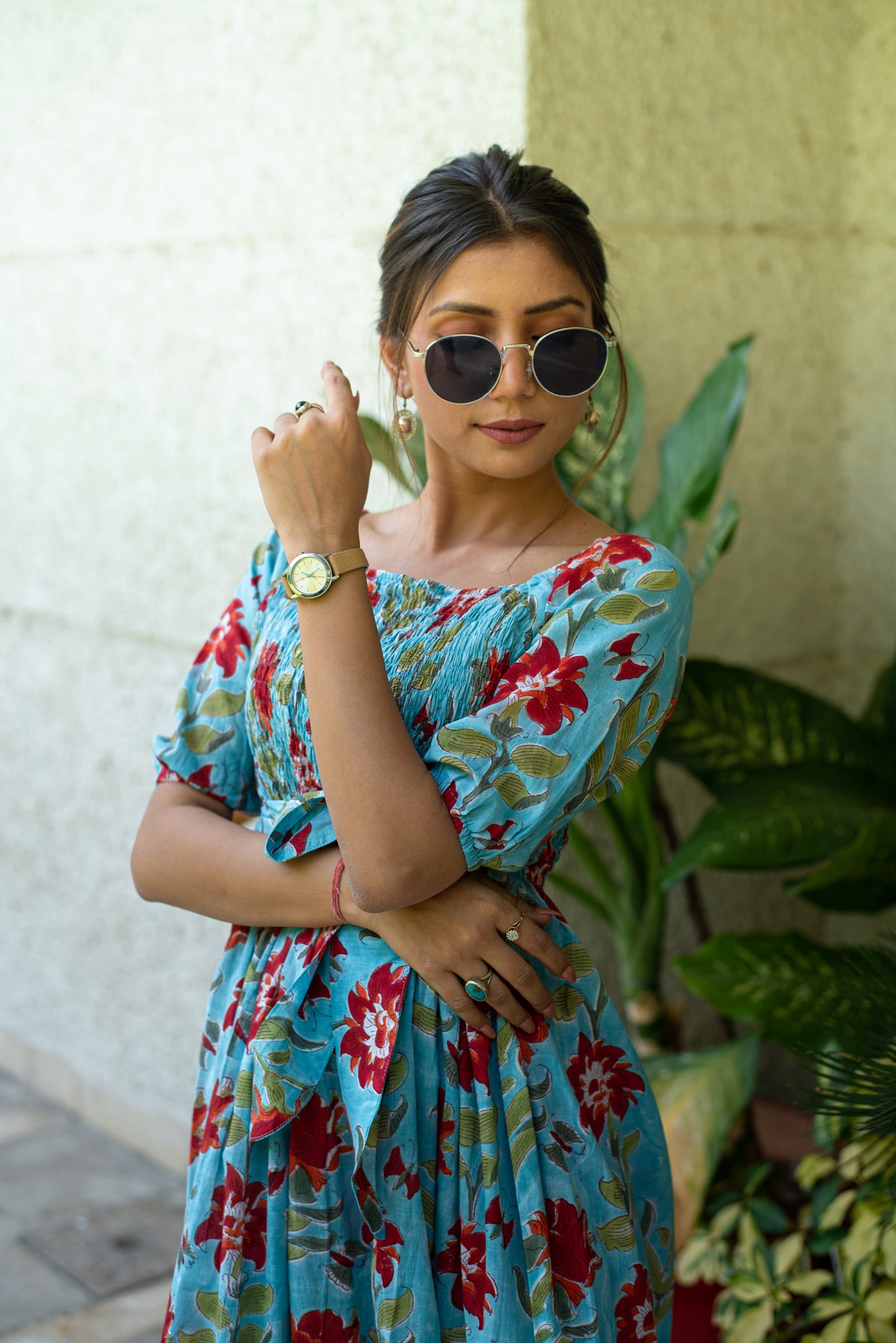 Red Pop floral summer midi Dress