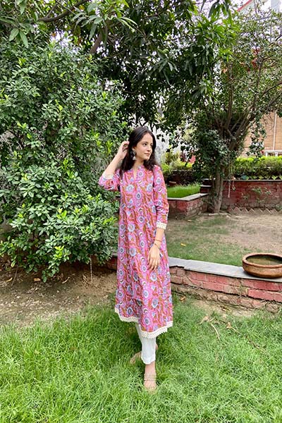 Pink Kalidaar Kurta Set