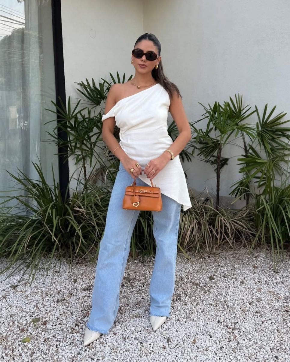 Diasy Off shoulder white top